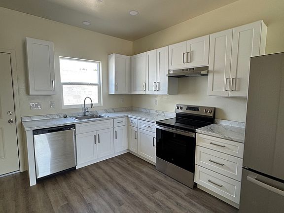 5th image of 521 W 15th St