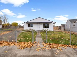 1915 Riverview Dr, Pasco, WA 99301