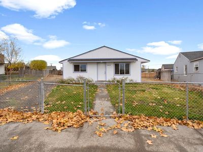 1915 Riverview Dr, Pasco, WA, 99301