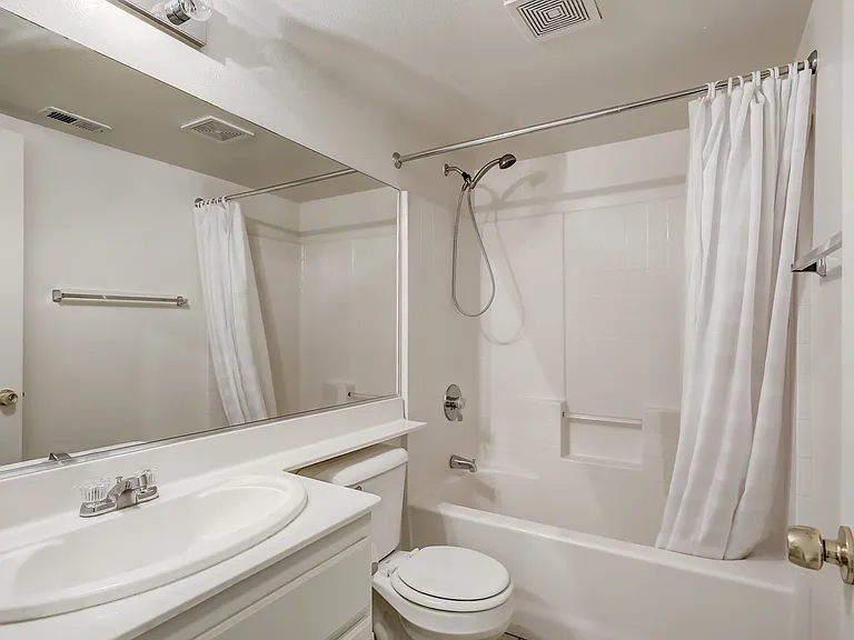 25595 Prospect Ave — Photo 9