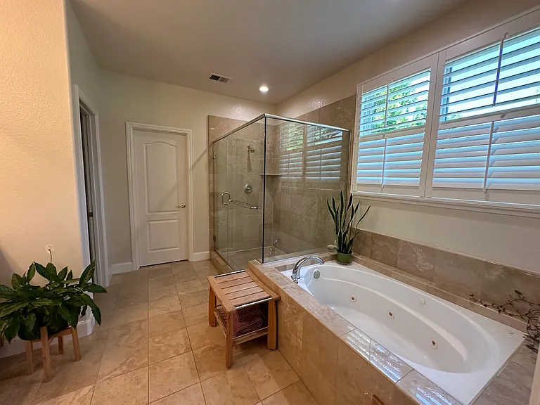 106 Oak Haven Pl — Photo 12