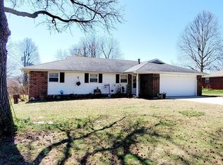 4242 W Tarkio St, Springfield, MO 65802