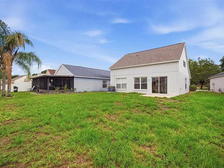 10604 Lakeside Vista Dr — Photo 48