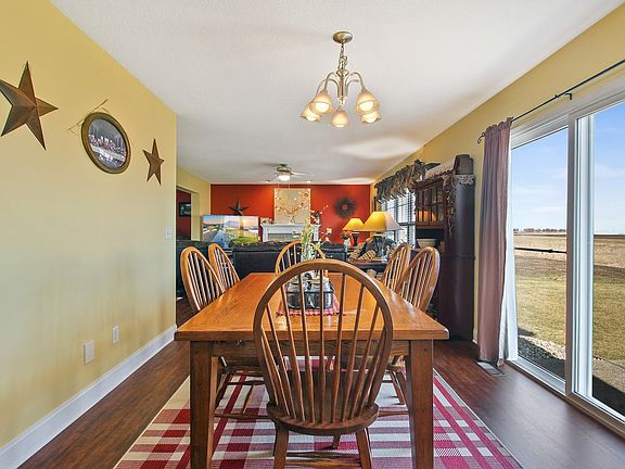 5th image of 745 Meadowbrook Ln