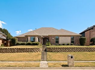 2426 Club Creek Blvd, Garland, TX 75043