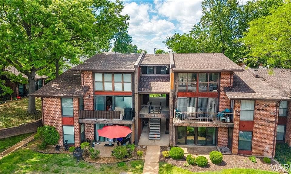 1st image of 1084 Mersey Bend Dr APT D