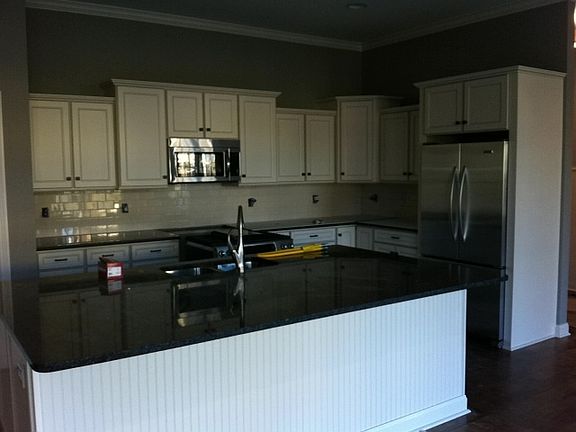3rd image of 6754 Regents Park Dr