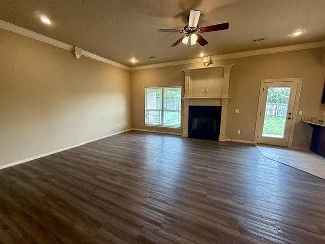 3 bed, 1642 sqft, $1,750 — Photo 4