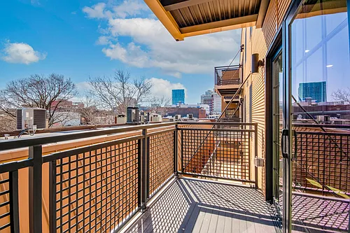 212 Church St #14 Photo 1