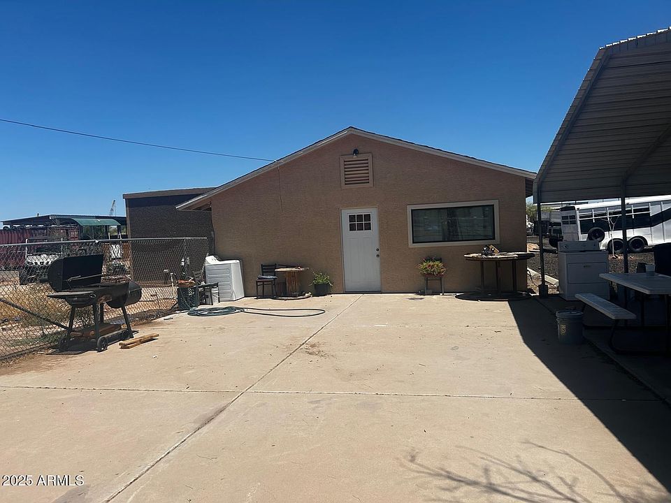 2nd image of 5809 S 46th Avenue