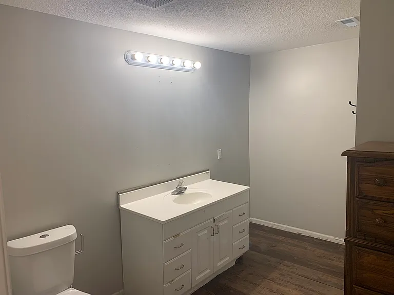 Full bath
