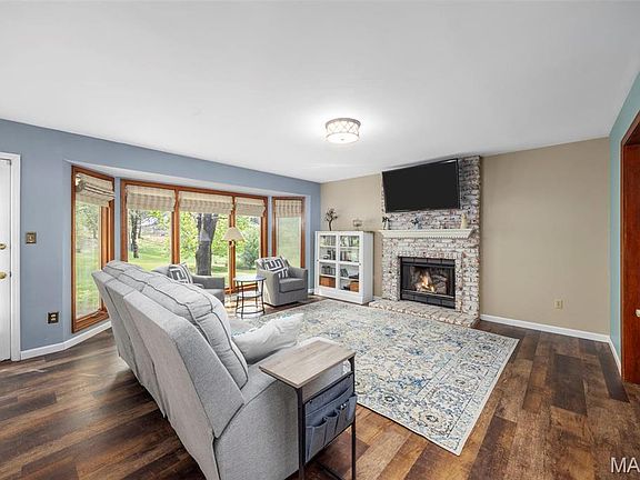 5th image of 11987 Autumn Lakes Dr