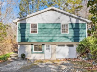 16 Park Ln, Somers, NY 10589