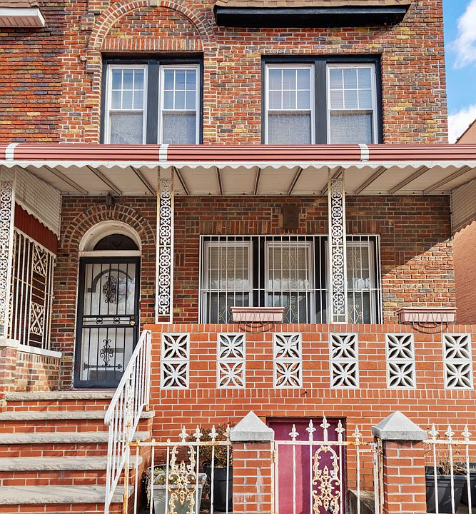 1st image of 505 E 91st St