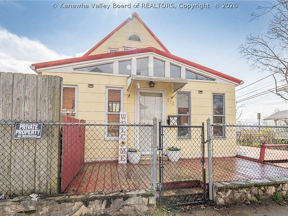4th image of 800 Temple St
