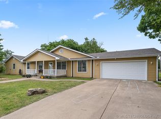 317 County Road 3022, Bartlesville, OK 74003