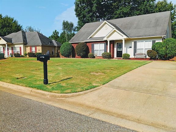 2nd image of 1348 Kingston Oaks Dr