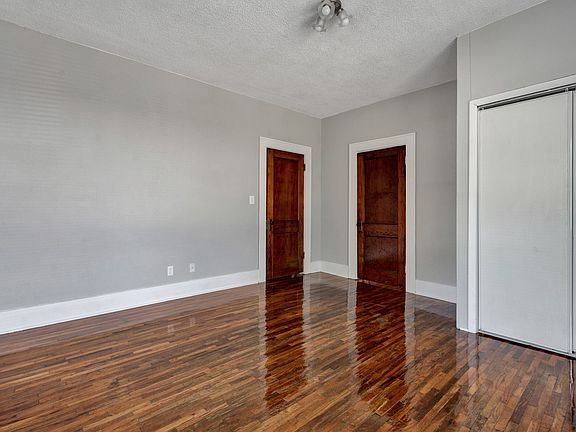 4th image of 3207 Dodson Ave