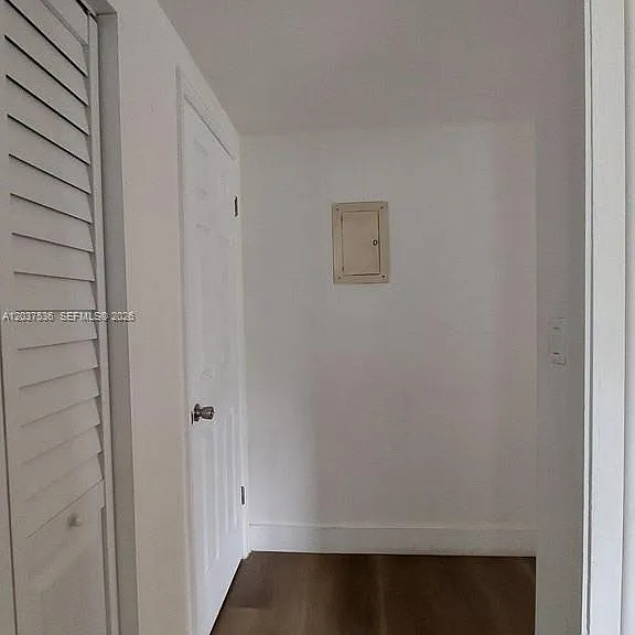6151 SW 35th St #1 — Photo 15