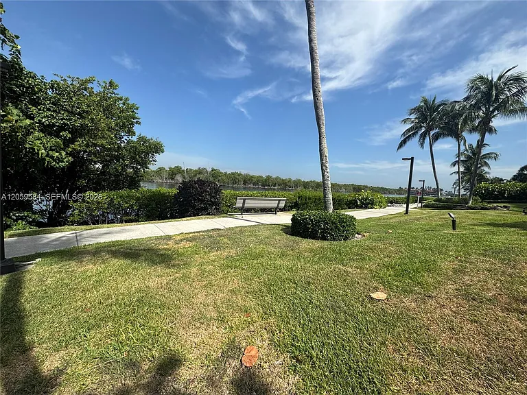 4201 N Ocean Blvd #1202 — Photo 27