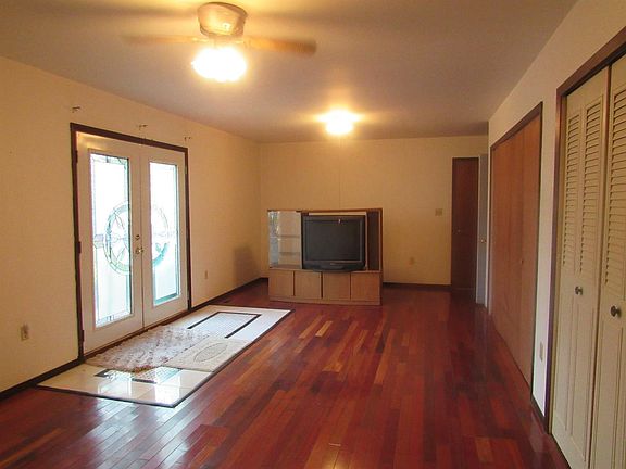 5th image of 3221 W 74th Ln