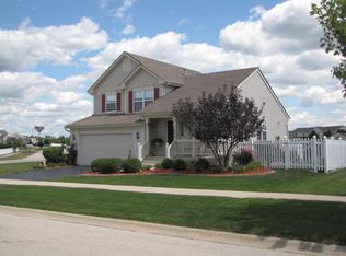 1602 Creekside Cir, Minooka, IL 60447