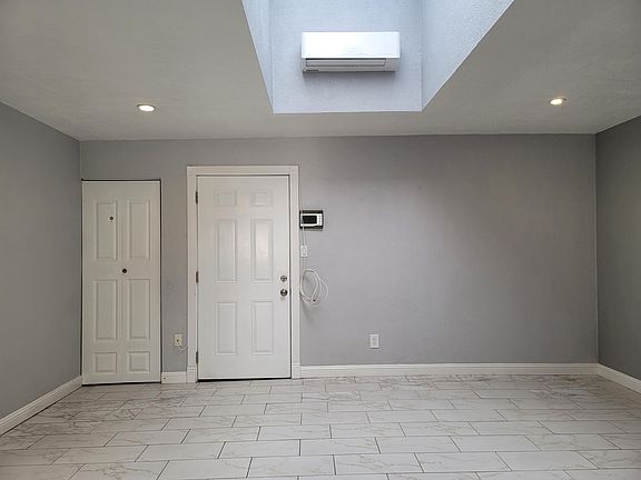 5th image of 1032 El Camino Real APT 2