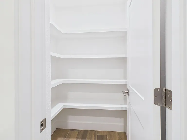 9770 Elite St — Photo 15