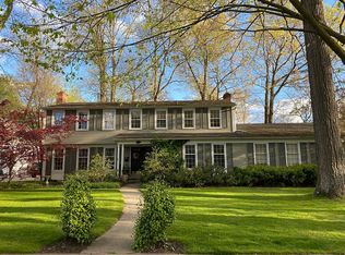 600 Abbey Rd, Birmingham, MI 48009