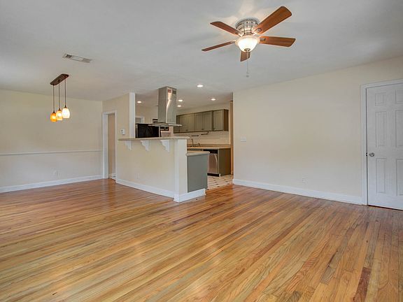 2433 Lantern St, Charleston SC (5)_07112022