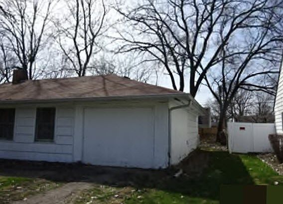 4th image of 4102 N Webster Ave