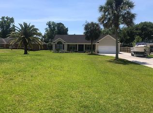 75121 Edwards Rd, Yulee, FL 32097