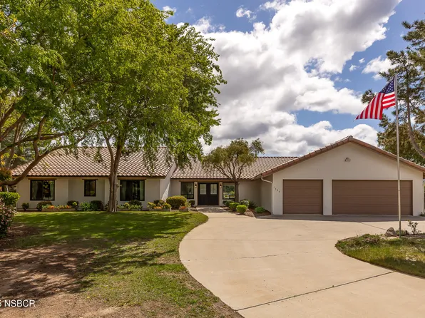 1555 Aalborg Ct, Solvang, CA 93463