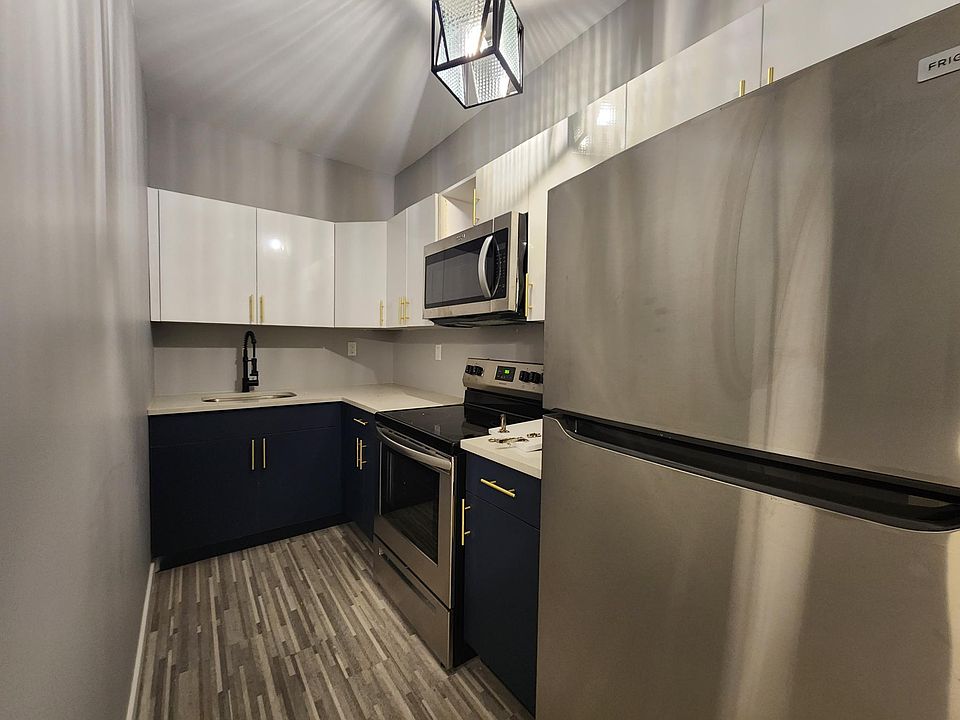 1st image of 222 Broadway #2-A2
