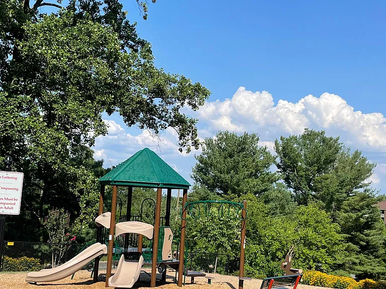 Community tot lot