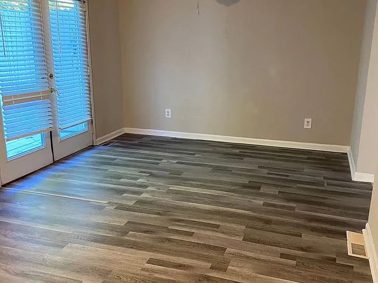 1171-1173 Jill Ln SW — Photo 5