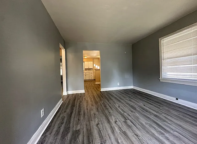 1401 Clara Ave — Photo 5