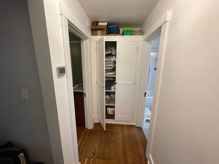 8118 SW 36th Ave — Photo 18