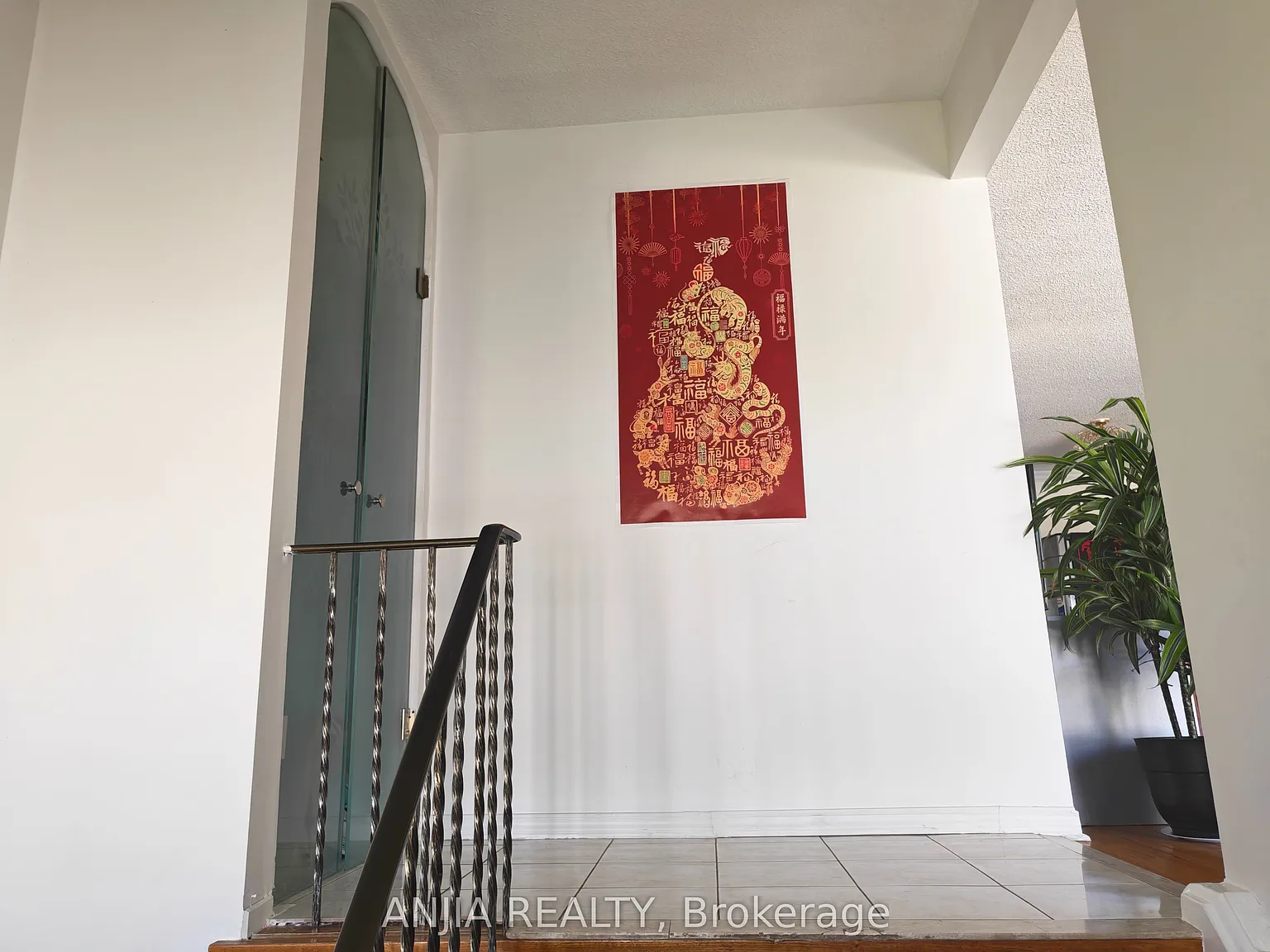 1 bed, $1,100 — Photo 2