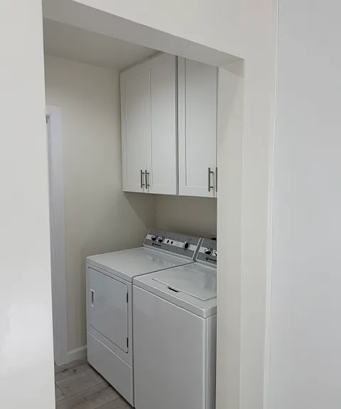 1726 Harriman Ln #C — Photo 10