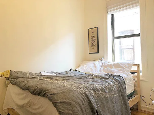 Rented by Yup Realty LLC | media 20