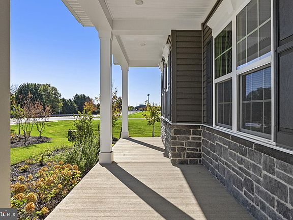 4th image of 14009 Willow Shade Ln