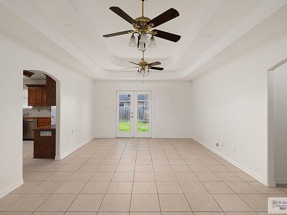 4th image of 605 Purple Ln