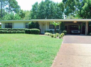 212 Greenwood Dr, Panama City Beach, FL 32407