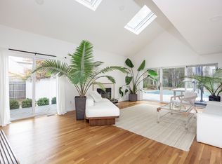 43 Wooded Oak Ln, East Hampton, NY 11937