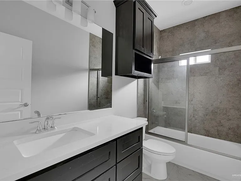 1012 E La Cantera Ave #4 — Photo 11