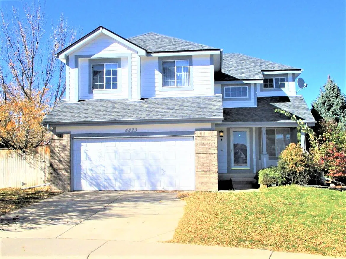 4 bed, 2375 sqft, $3,200 — Photo 1