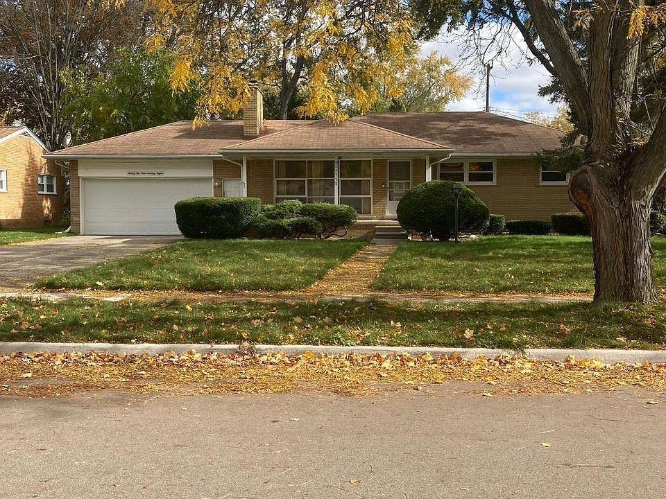 1st image of 22978 Mayfield Ave