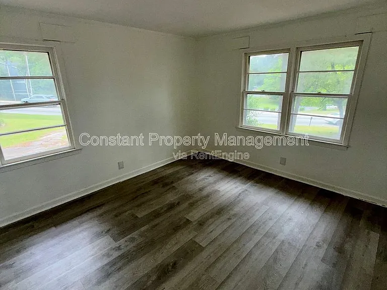 4158 Log Cabin Dr — Photo 19