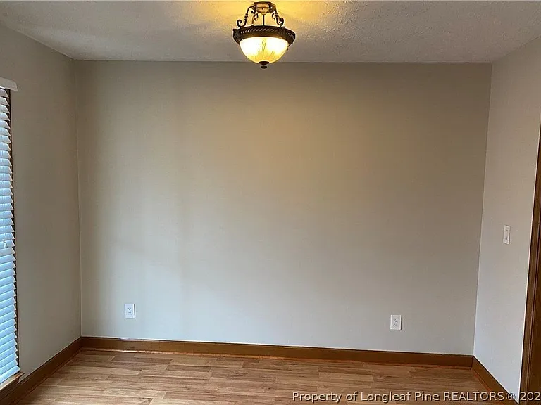 6636 Brookshire St — Photo 4